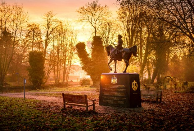 The Duleep Singh statue, photographer Carl Harding Palmerarl